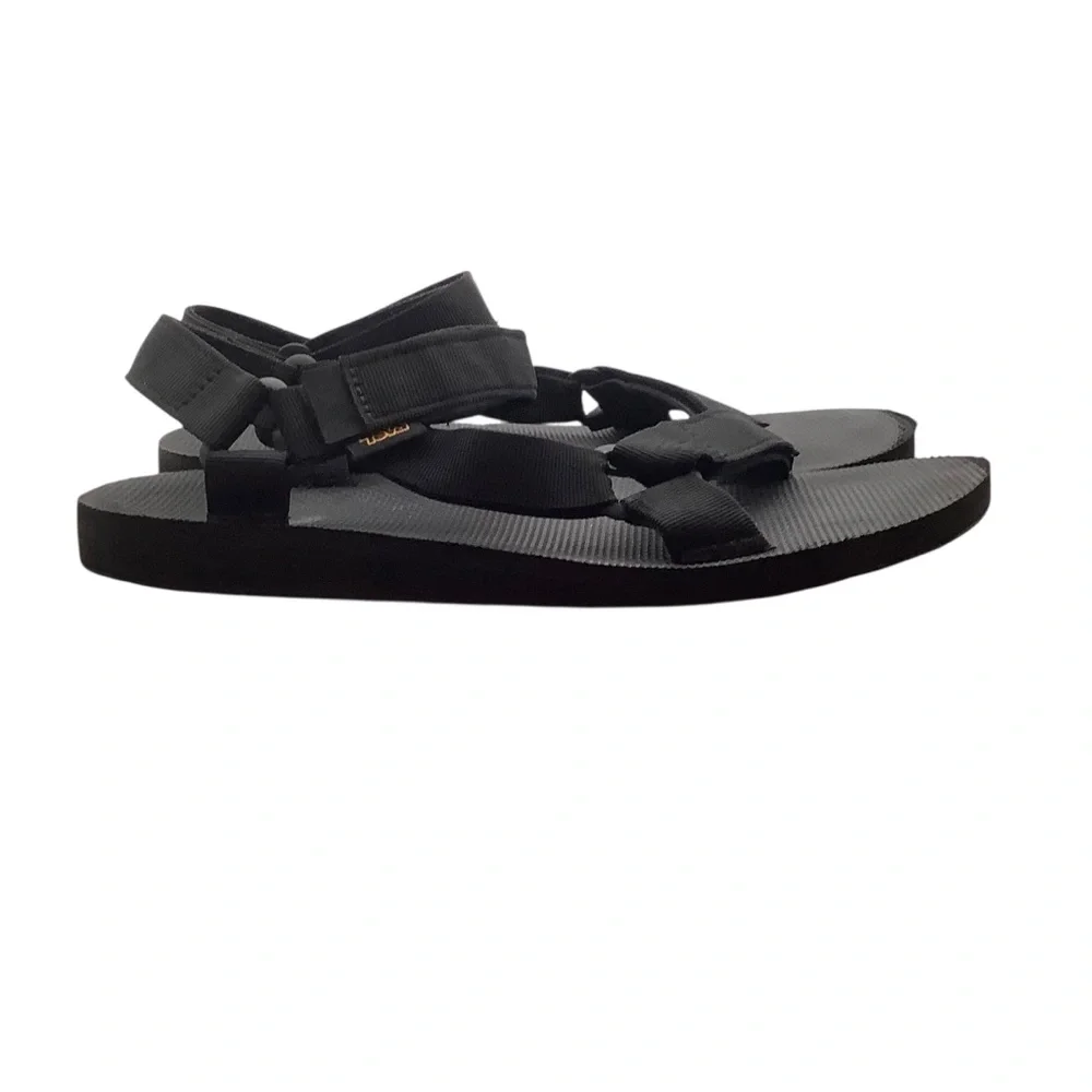 Teva Black‎ Strappy Sandals size 12